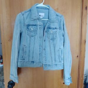 Stylus Light Wash Jean Jacket